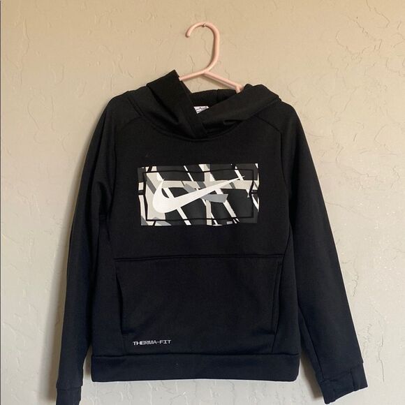 Nike boy’s Black Hoodie and Gray Hoodie bundle Sweatshirt - Picture 1 of 7